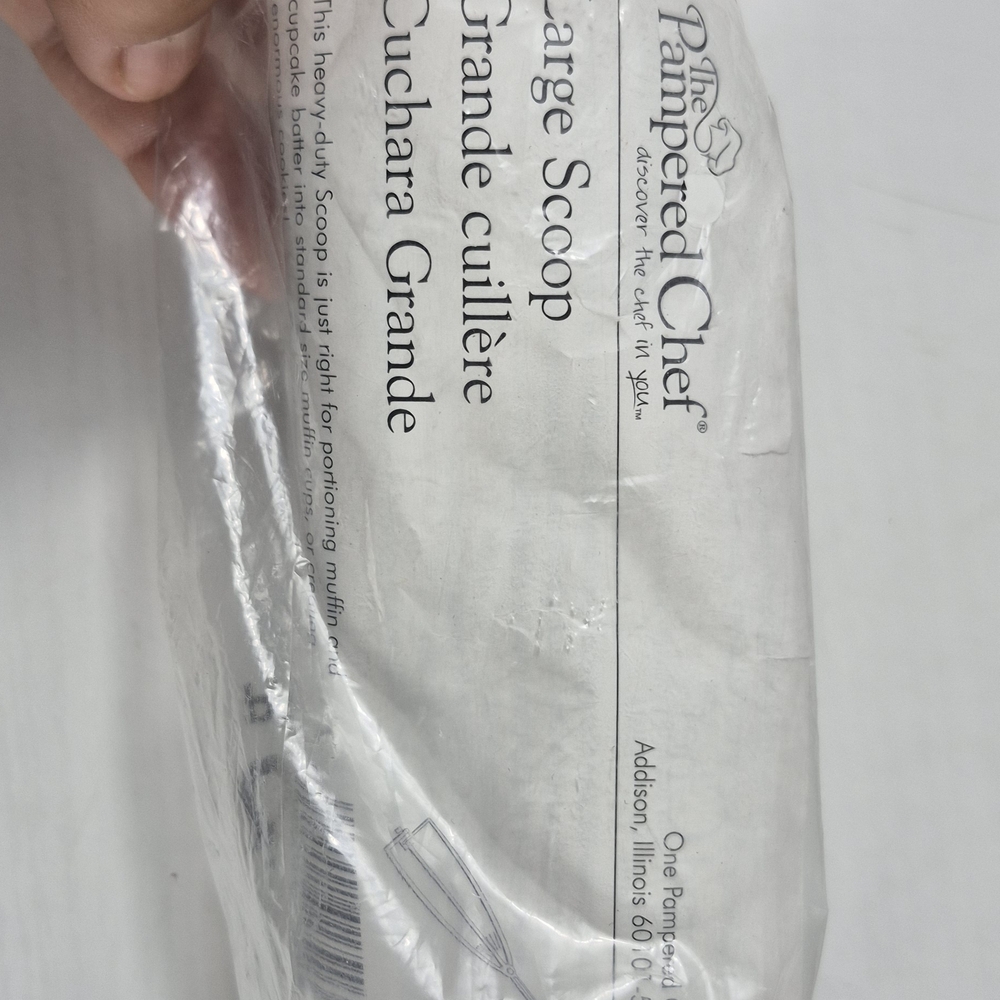 Tupperware Silver Kitchen Scoop - Picture 2 of 5